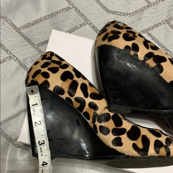 Calvin Klein peep toe wedge heels - Picture 5 of 5